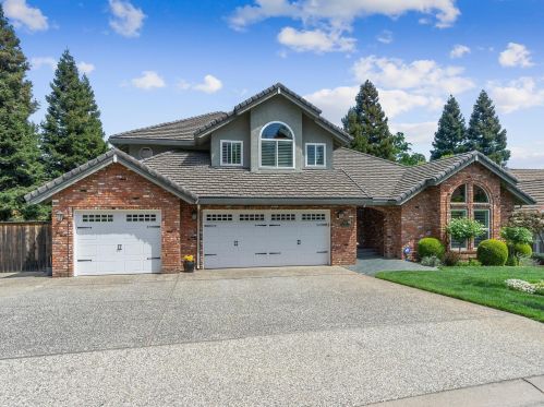 2740 Carnelian Cir, Folsom, CA 95762-5964