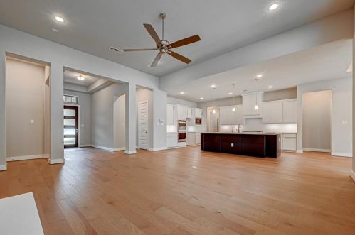 999 Briac Ln, Conroe TX  77301-4109 exterior