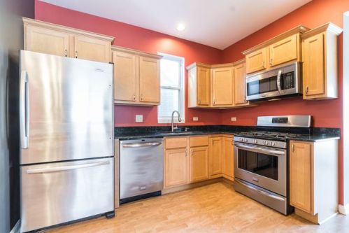 12733 Honore St, Dixmoor, IL 60406-2205