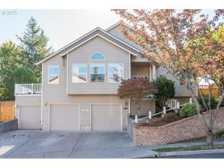 3728 Brittany Dr, Damascus, OR 97080