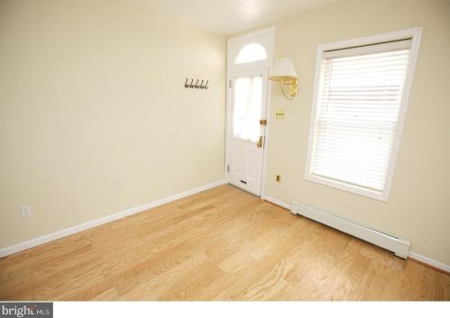 2416 Manning St, Philadelphia PA  19103-5524 exterior