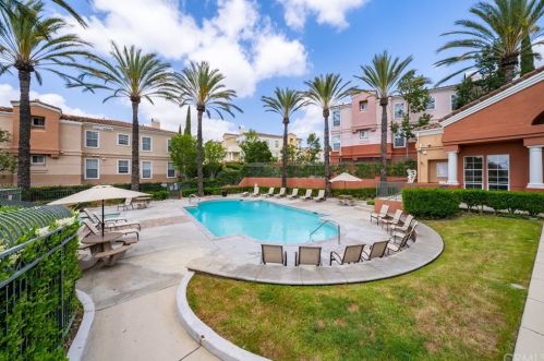 1035 Stresa Way, Anaheim CA  92808-2432 exterior