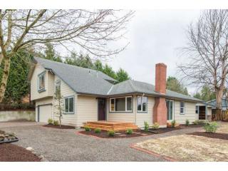 3626 Risley Ave, Portland, OR 97267-3905