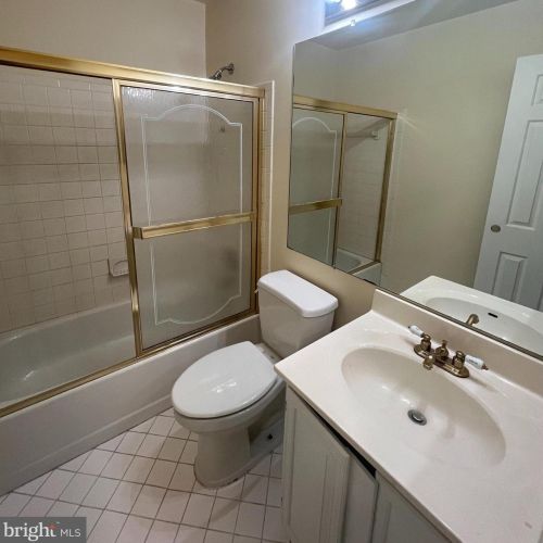 2824 Mozart Dr, Silver Spring MD 20904-6832 exterior