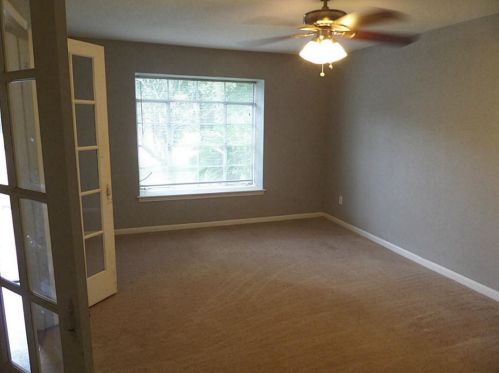 2404 Jacquelyn Dr, Pearland, TX 77581-4412