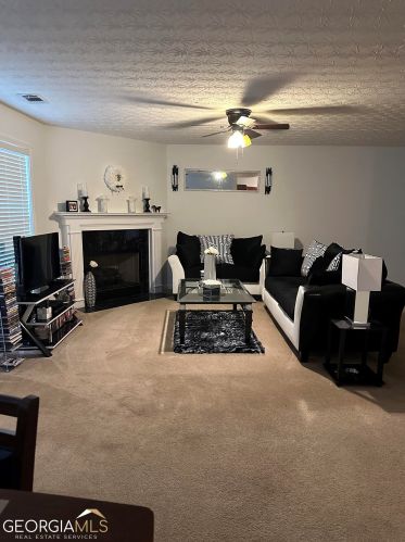 572 Shadow Valley Ct, Lithonia, GA 30058-3270