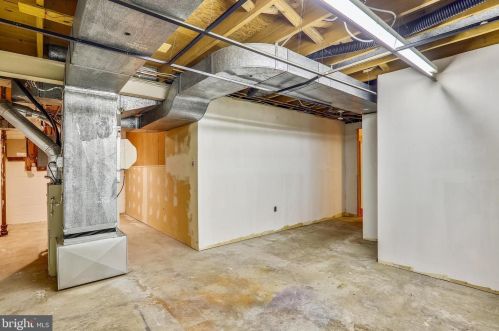 14120 Rippling Brk Dr, Silver Spring MD 20906-2302 exterior