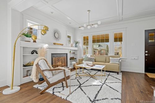 2212 Hudson St, Denver CO  80207-3847 exterior