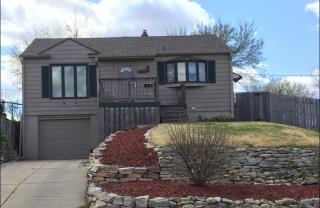 2148 48th Ave, Omaha, NE 68106-3221