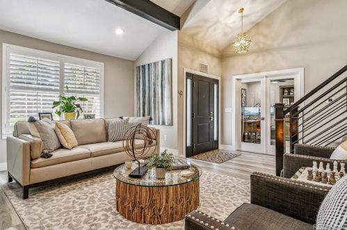 7597 Rosemary Cir, Englewood CO 80112-6421 exterior