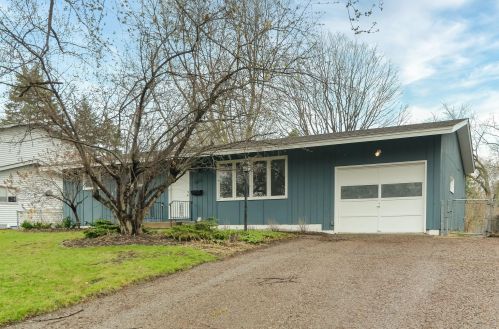 6859 7th St, Minneapolis, MN 55432-4428