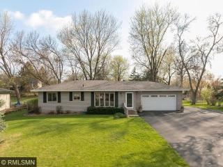 1794 Bluestone Dr, Saint Paul, MN 55122-2954