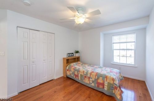 7 Sycamore Ln, Dover NJ  07869-3704 exterior