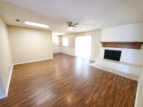 5833 Lance Ct, Fort Worth TX  76148-3723 exterior