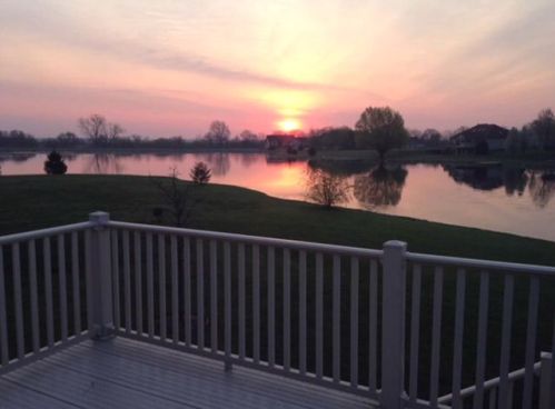 5808 Lakelaine Dr, Macon, IL 62544-7211