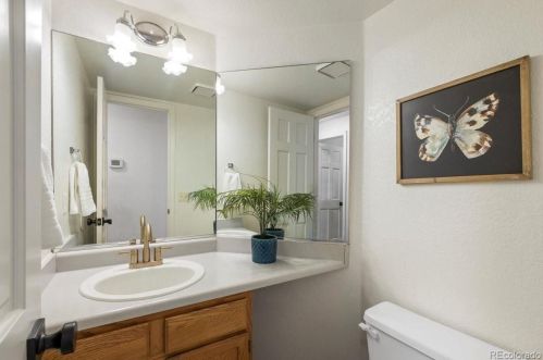 19899 Tufts Dr, Aurora CO  80015-3478 exterior