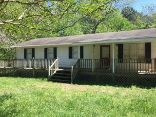 143 Driver St, Temple, GA 30179-3836