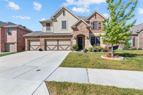 2408 Maple Stream Dr, Fort Worth, TX 76177-2153
