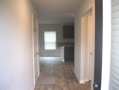 1285 Mills Cove Dr, Porterdale, GA 30016-6737