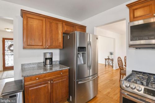 1800 Cullen Dr, Silver Spring MD 20905-4428 exterior