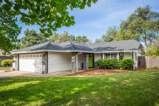3992 Morningsun Dr, Redding, CA 96002-4905