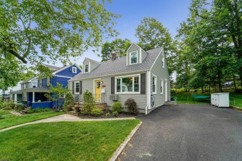 23 Elliott St, Morristown, NJ 07960-2906