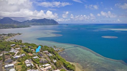 47391 Mawaena St, Kaneohe, HI 96744