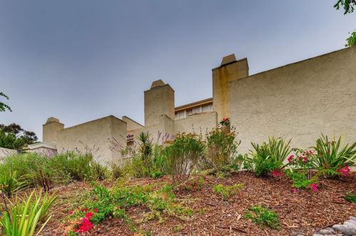 6255 Caminito Carrena, San Diego, CA 92122-3416