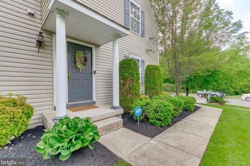224 Hidden Dr, Blenheim, NJ 08012-4432