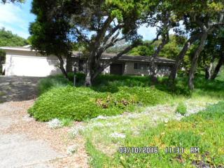 9440 Valley Oak Way, Salinas, CA 93907-1128