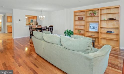 6248 Deep Earth Ln, Columbia, MD 21045-2565