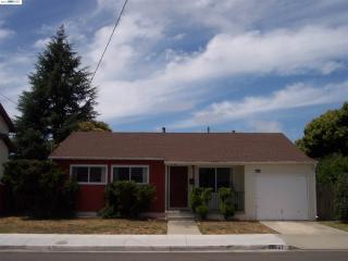 26227 Stanwood Ave, Hayward, CA 94544-3136