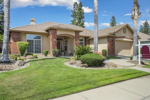 2845 Stratford Ln, Lodi, CA 95242-9663