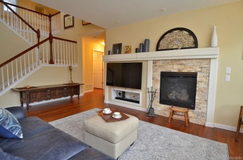 22087 Jamison Pl, Denver CO  80016-7156 exterior