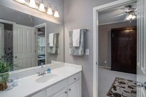 3423 Henderson Reserve, Atlanta GA  30341-6055 exterior