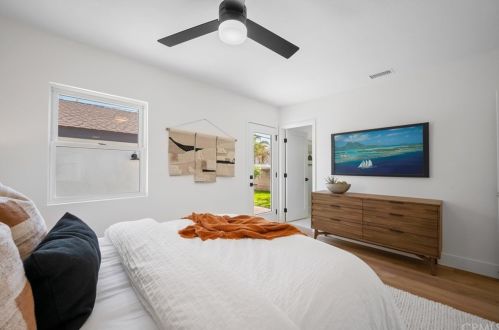4827 Greenmeadows Ave, Torrance CA  90505-5509 exterior
