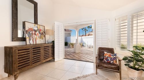 58 Mardi Gras Rd, San Diego, CA 92118-3519