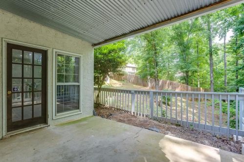 3607 Wildwood Farms Dr, Duluth GA  30096-6117 exterior