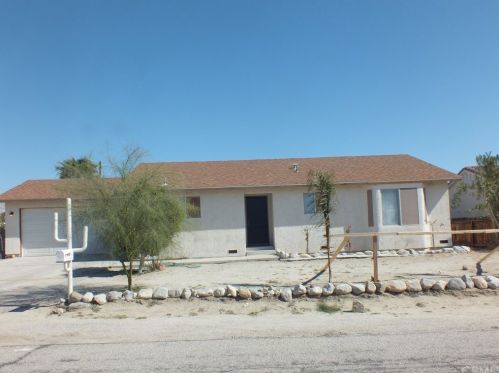 19154 Cottonwood Rd, Desert Hot Springs, CA 92241-7430