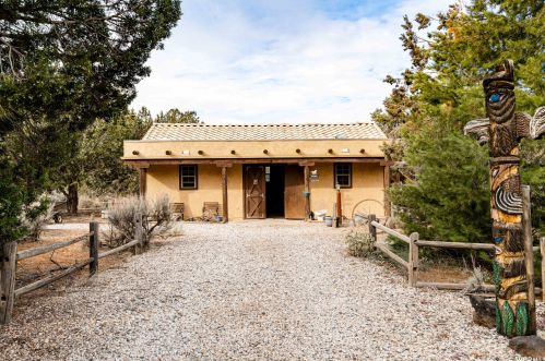 1821 Dammeron Vly, Saint George UT 84783-5156 exterior