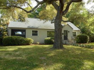 28 Charlestowne Rd, Charleston, SC 29407-7427
