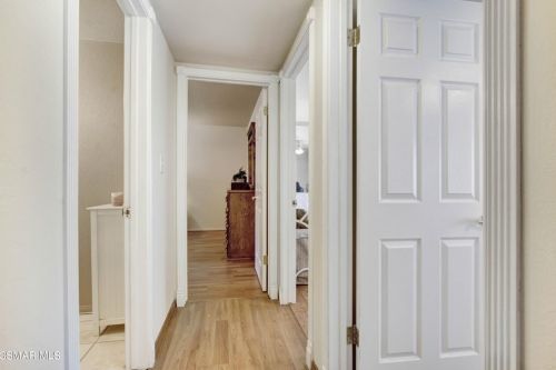 2548 Hawk St, Simi Valley CA 93065-2365 exterior