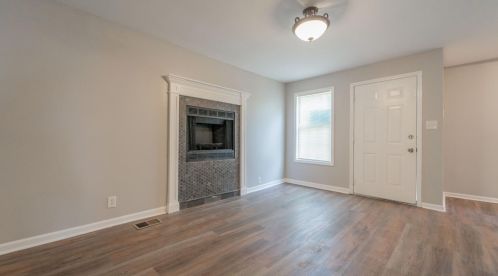 8436 Gordon Dr, Hammond IN  46322-1107 exterior