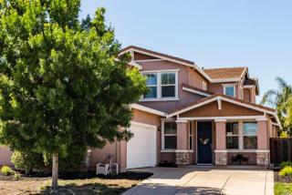 1048 Parkside Dr, Vacaville, CA 95688-9479