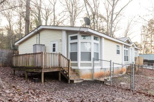 755 Lang Cir, Porterdale, GA 30014-8403