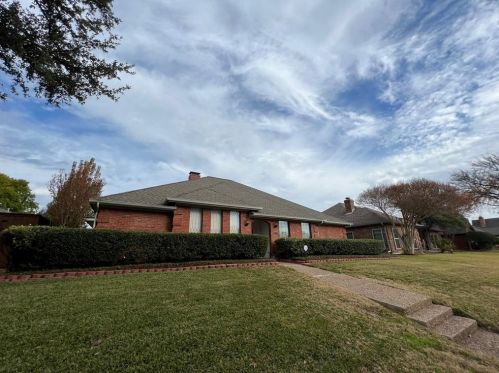 1030 Clinton St, Carrollton TX  75007-4891 exterior