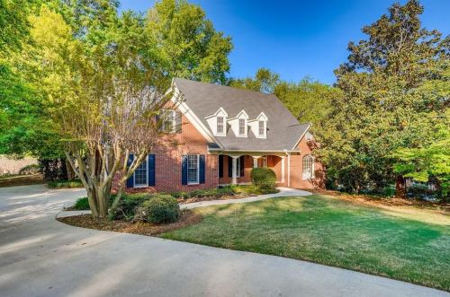 5189 Browning Way, Lilburn, GA 30047-7042