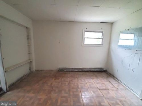 29 Pennant Ln, Willingboro, NJ 08046-2729