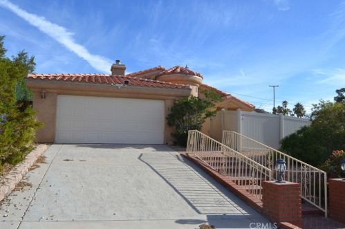 12110 Redbud Rd, Desert Hot Springs, CA 92240-4320