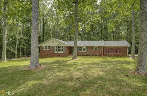527 Joy St, Jackson, GA 30233-2536